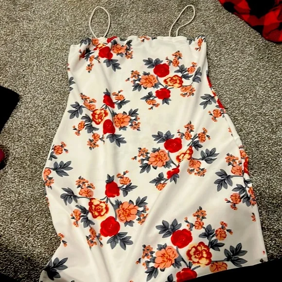 Dresses | Flower Tight Fitted Dress | Poshmark